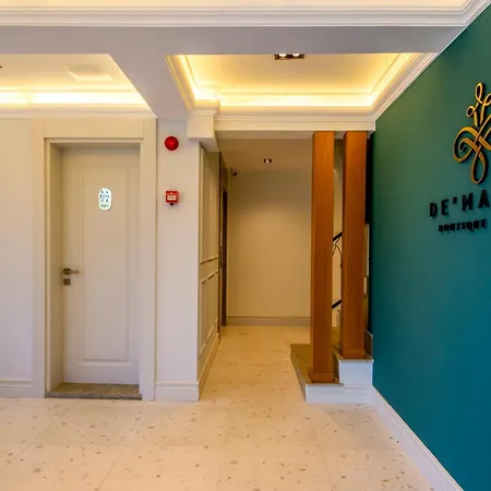 Demanor Adult Only *