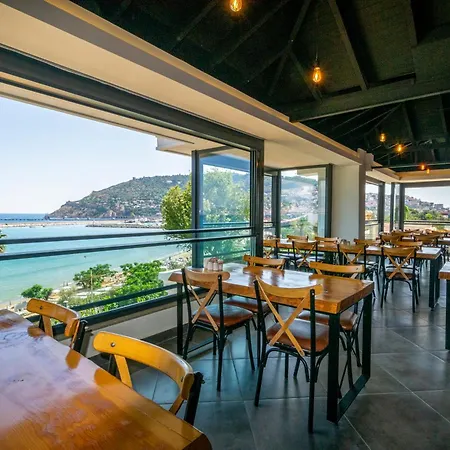 Hotel Demanor Adult Only *