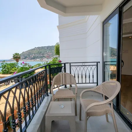 Отель Demanor Adult Only *