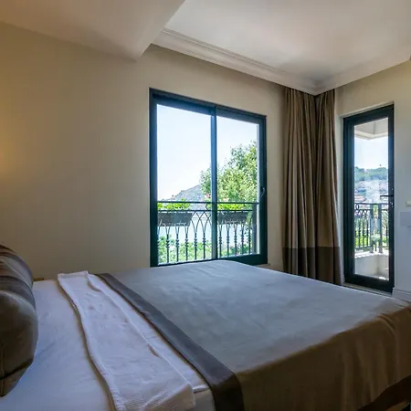 Demanor Adult Only Отель